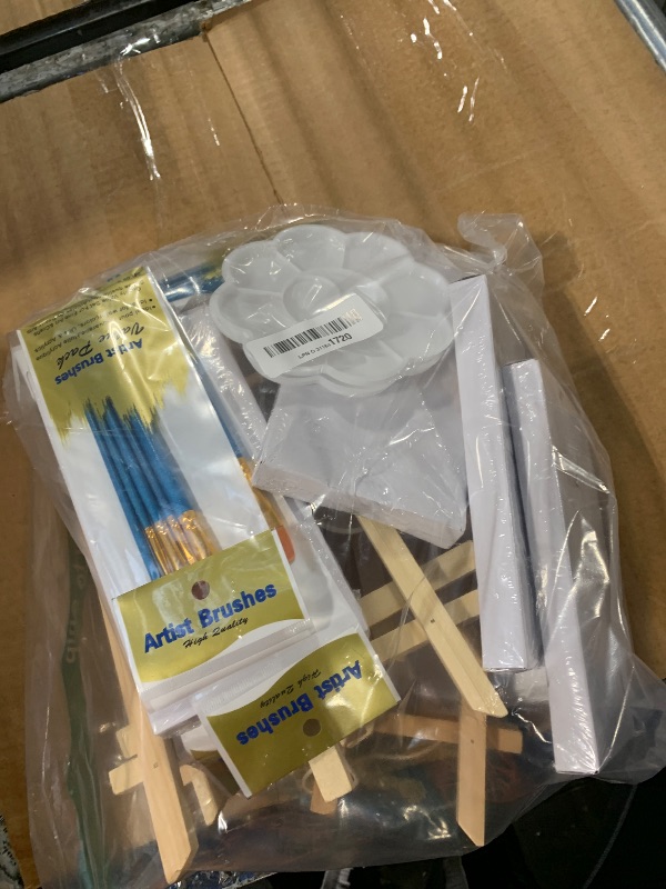 Photo 1 of *** factory sealed*** ESRICH 5 Set Mini Acrylic Paint Set,Minis Canvas Painting Kit,St. Patrick's Party Gifts,4 * 4in Canvas with Easel,Acrylic Paints,Brush,Palette,Mini Easel with Canvas for Kids Adults Painting Party