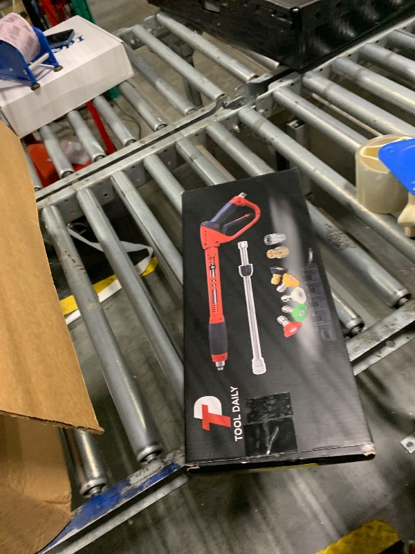 Photo 1 of *MISSING PARTS*
Tool Daily Deluxe Pressure Washer Gun, with Replacement Wand Extension, 5 Nozzle Tips, M22 Fitting, 40 Inch, 5000 PSI