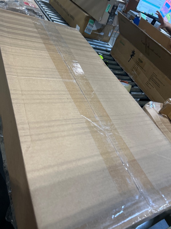Photo 1 of ** SOLD AS IS NO REFUND/RETURN** SEE CMMENTS!
DresKar Electric Skateboards 900W Dual Brushless Motor 25MPH Top Speed 4 Speed Adjustment 12.5 Miles Range Electric Longboard with Wireless Remote Control 8 Layer Maple Deck Max Load 286Lbs Upgraded
