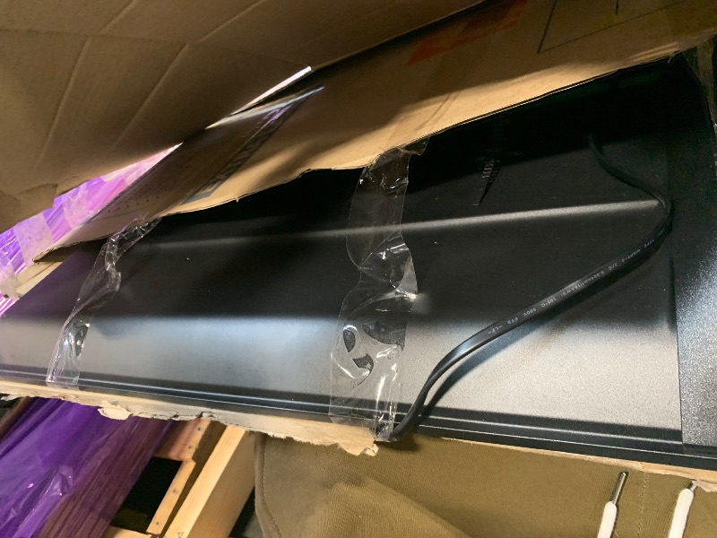 Photo 1 of ** SOLD AS IS NO REFUND/RETURN** SEE COMMENTS  Roku Smart TV – 55-Inch Select Series, 4K HDR TV – Roku TV with Enhanced Voice Remote – Flat Screen LED Television with Wi-Fi for Streaming Live Local News, Sports, Family Entertainment