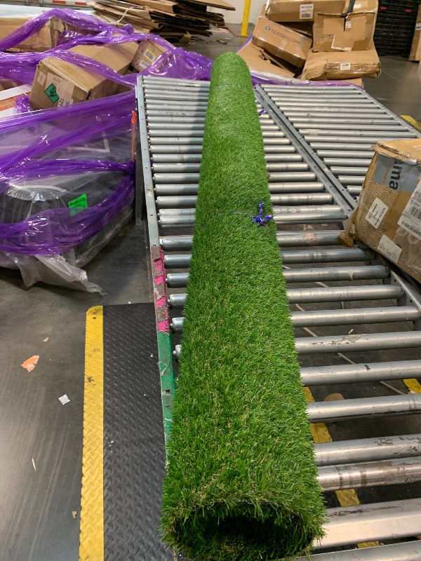 Photo 1 of (6'5) Turf Rug