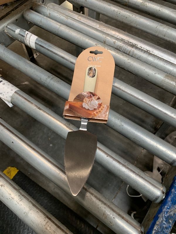 Photo 1 of  Pie Server, Essential Kitchen Tool, Serrated on Both Sides, Great for Right or Left Handed Chef, Stainless Steel Flatware, Cake Cutter, Black