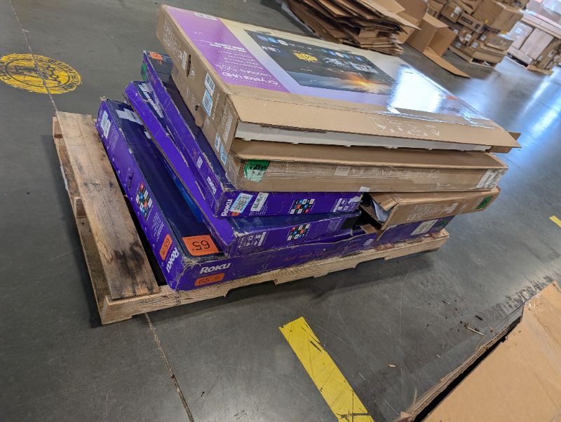 Photo 1 of ***FINAL SALE***WHOLESALE PALLET of non functioning TV's, SELLING AS IS FOR PARTS, FINAL SALE***