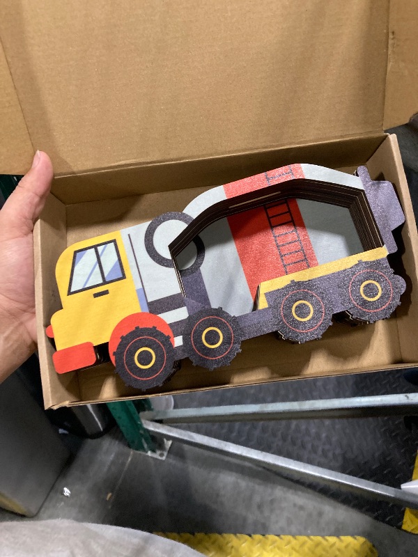 Photo 1 of ** SOLD AS IS, NO REFUND/RETURN** SEE COMMENTS!
Maxdot Wooden Tank Truck Piggy Bank for Kids Clear Window Transparent Money Bank for Boys Girls Unbreakable Clear Coin Saving Jar Toys Gifts for Boys Birthday New Year Christmas