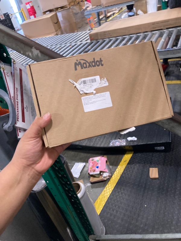 Photo 1 of ** SOLD AS IS, NO REFUND/RETURN** SEE COMMENTS!
Maxdot Wooden Tank Truck Piggy Bank for Kids Clear Window Transparent Money Bank for Boys Girls Unbreakable Clear Coin Saving Jar Toys Gifts for Boys Birthday New Year Christmas