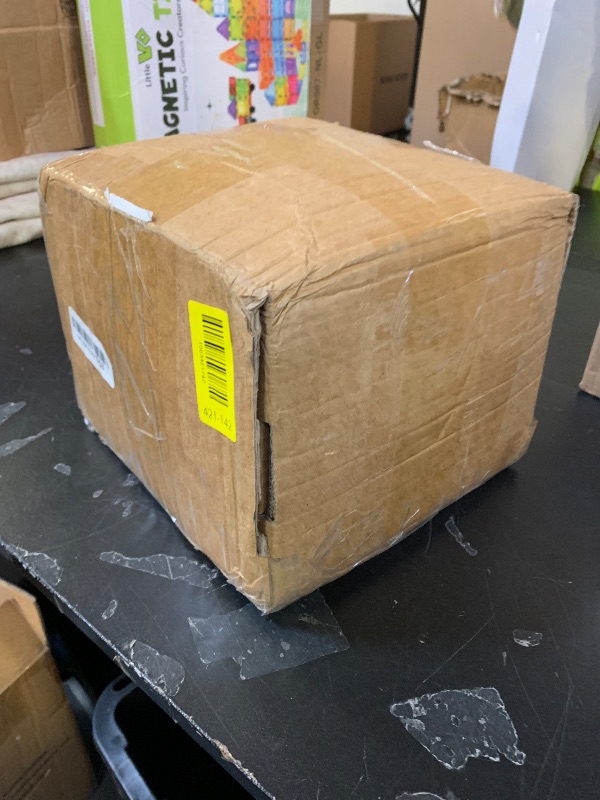 Photo 1 of GELUOXI 20571N A0009067703 Alternator 190A Replacement for Mercedes C300 GLC300 GLC350e Metris 2.0L L4 2015-2021 0125812058 0125812010