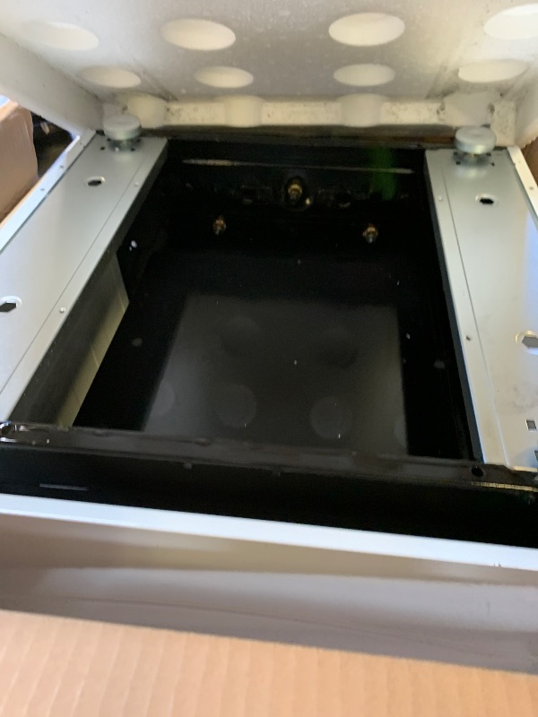 Photo 1 of Avanti Gas Range Oven, Compact Freestanding Design, 4 Sealed Burners with Electronic Ignition, 2.1 Cu.Ft. Capacity Features Framed Glass Door Storage Drawer Broiler and Accessories, 20-Inch, White