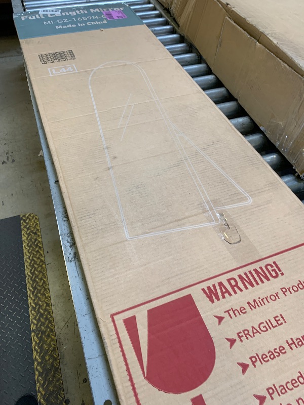 Photo 1 of " Arched Full Length Mirror, Full Body Standing Mirror Floor Mirrors