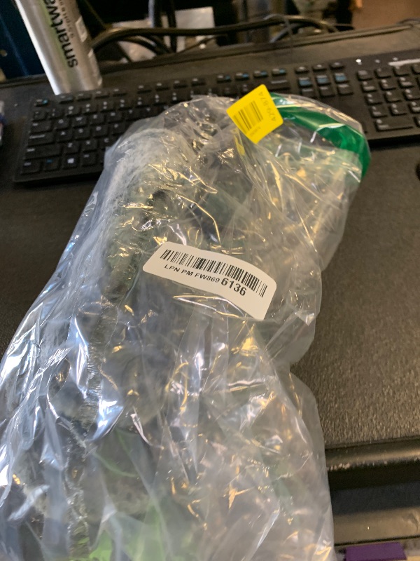 Photo 1 of Homitem Fuzzy Slippers for Women Indoor and Outdoor Fluffy Bedroom House Shoes with Arch Support Memory Foam Winter Warm Ladeis Cute Comfy Cozy Black Size 7-8