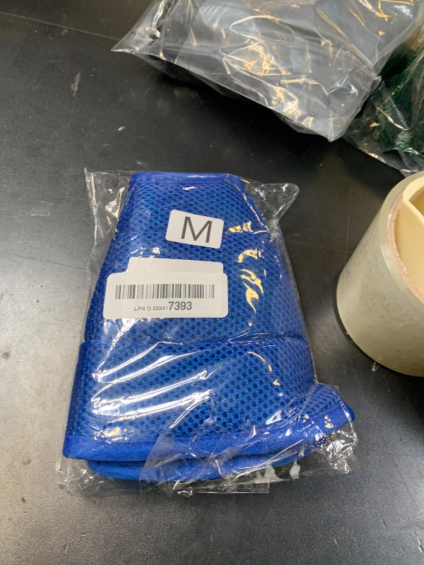 Photo 1 of Soft Dog Cone Collar Alternative, Comfortable Cones for for Medium Small Dogs/Cat to Stop Licking After Surgery, Comfy Elizabethan Collars, Neuter Recovery Ecollars of Shame Alternatives