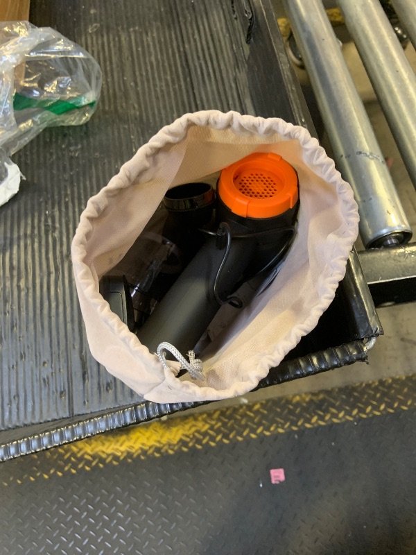 Photo 1 of VNOST Portable Cordless Car Vacuum