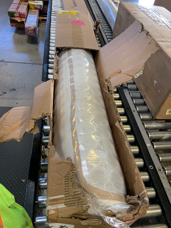 Photo 1 of Queen Mattress,12 Inch Hybrid Mattress in a Box: Memory Foam & Pocket Springs for Pressure Relief, Medium Firm,Motion Isolation, CertiPUR-US Certified,365 Night Trial?Fiberglass Free, 80"*60"*12"