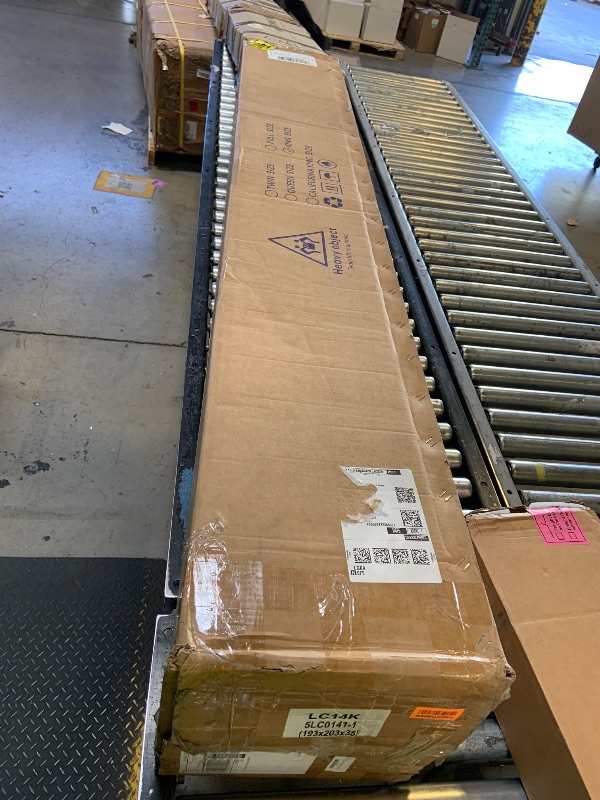 Photo 1 of King Mattress, 14 Inch Hybrid King Size Mattress with Memory Foam, Pocket Spring[Upgrade], Strong Edge Support, Motion Isolation, Targeted Back Support, No Fiberglass