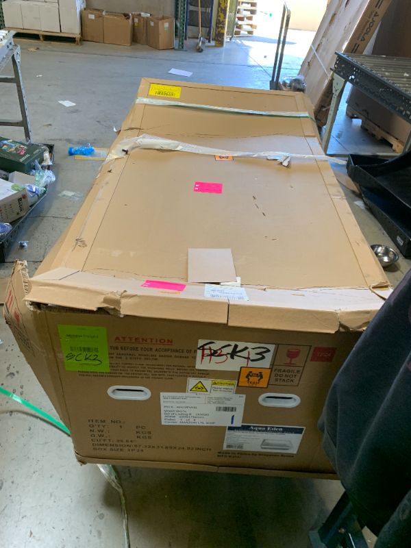 Photo 1 of Aqua Eden VTAP603222R 60-Inch Acrylic 3-Wall Alcove Tub with Right Hand Drain Hole, White