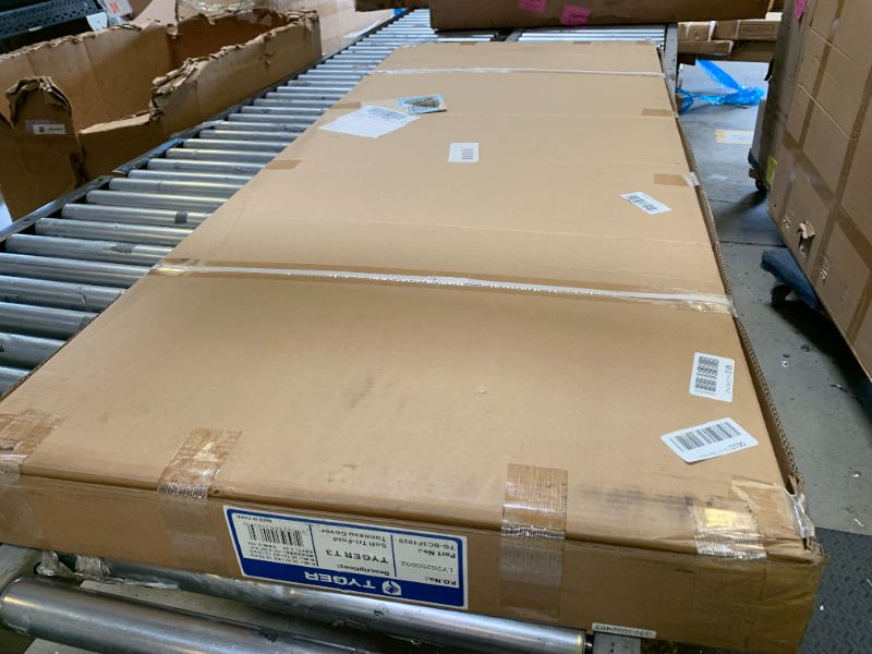 Photo 1 of Tyger Auto T3 Soft Tri-Fold Truck Bed Tonneau Cover Compatible with 2009-2014 Ford F-150 | Styleside 6.5' Bed (78") | TG-BC3F1020