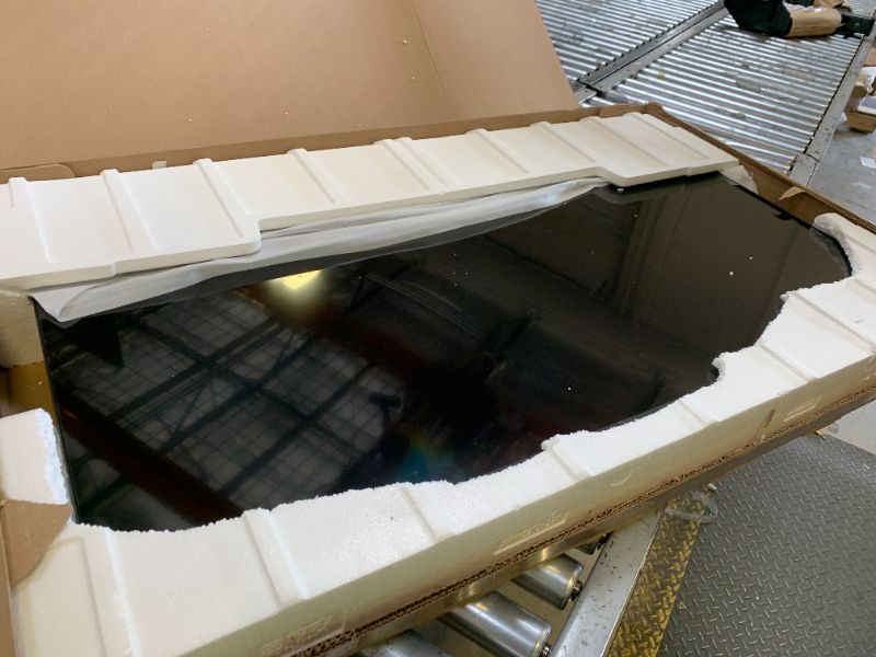 Photo 1 of Samsung 50-Inch Class Crystal UHD U8000F 4K Smart TV (2025 Model) Endless Free Content, Crystal Processor 4K, MetalStream Design, Knox Security, Alexa Built-in