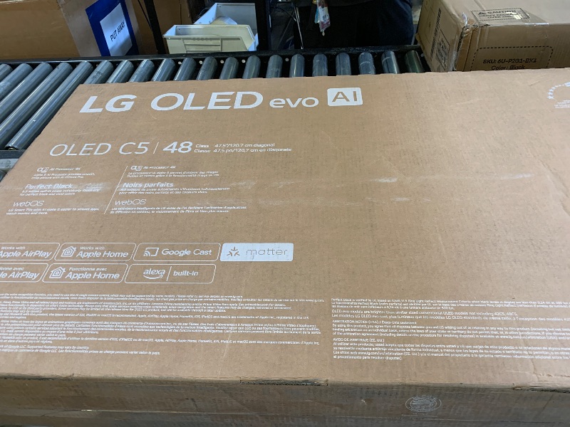 Photo 1 of LG OLED48C5PUA 48" C5 OLED evo 4K UHD webOS TV 2025 Bundle with CPS Exclusive 26 Month Protection, 2X HDMI Cable, Wall Mount, Surge Adapter & Deco Gear Complete Home Theater Beginner's Guidebook
