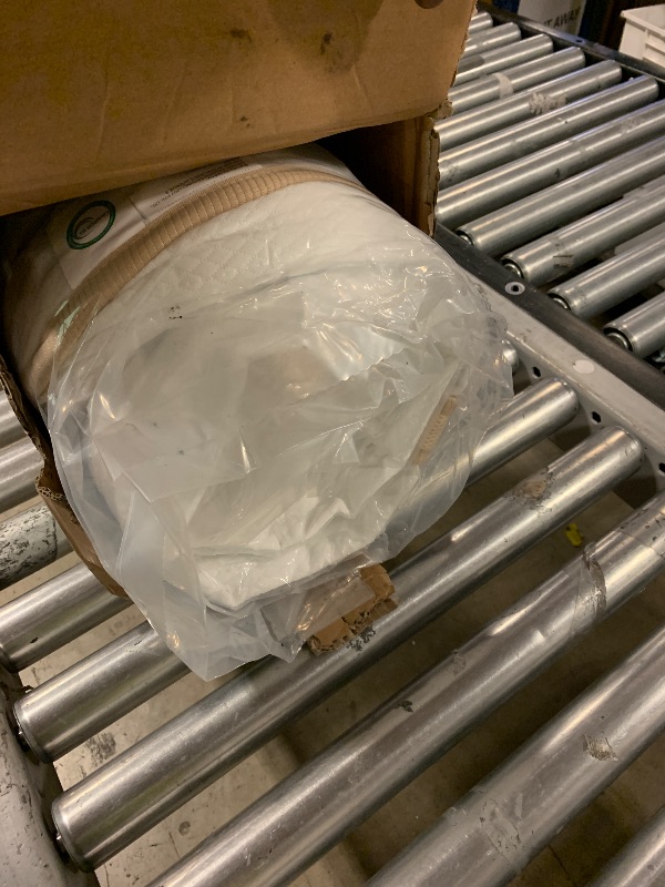 Photo 1 of Queen Mattress,12 Inch Hybrid Mattress in a Box: Memory Foam & Pocket Springs for Pressure Relief, Medium Firm,Motion Isolation, CertiPUR-US Certified,365 Night Trial?Fiberglass Free, 80"*60"*12"