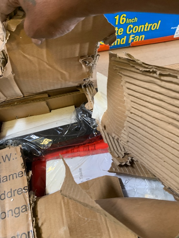 Photo 1 of Heavy Duty Inversion Table, 300lb Capacity Back Therapy Reflexology Heavy Duty Foldable Steel Back Stretcher Machine Dprodo Table ,Blue
