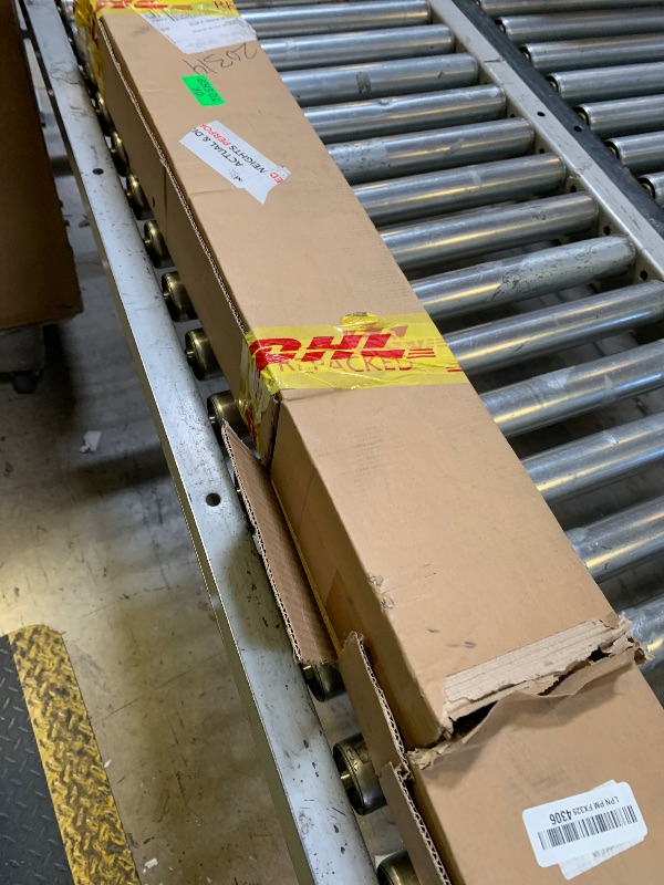 Photo 1 of Soruci 330lbs Lockable Roof Rack Cross Bars for 2021 2022 2023 2024 2025 2026 Chevrolet Chevy Suburban/Tahoe & GMC Yukon L/XL & Cadillac Escalade/Escalade ESV Aluminum Roof Rails Crossbar