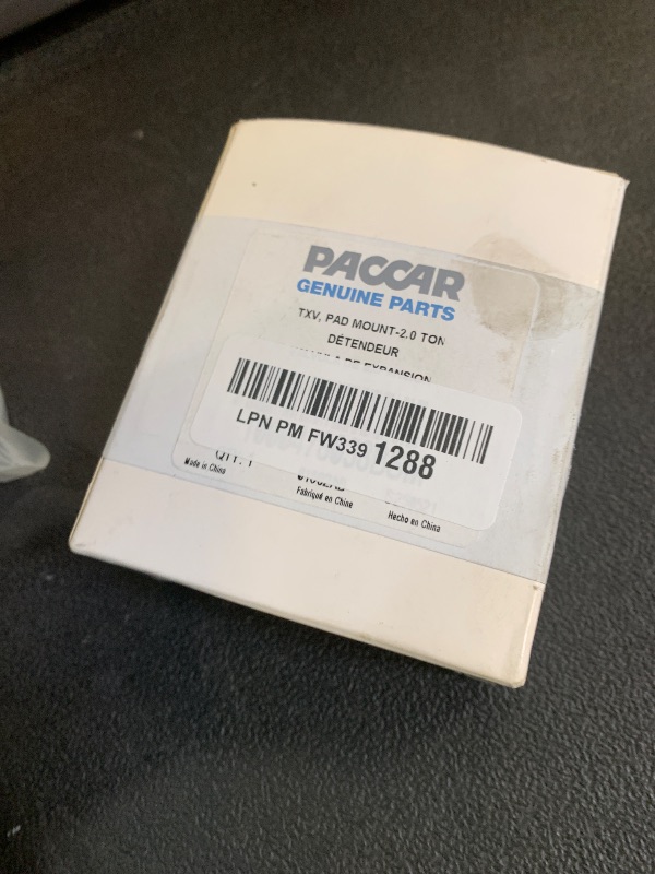 Photo 1 of SIDMILE High Pressure Fuel Rail Sensor 7450706 Fit for Bobcat Doosan D18 D24 NAP