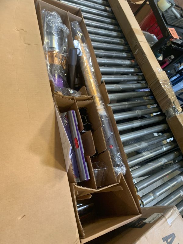 Photo 1 of Dyson 448182-02 V15 Detect SV47 