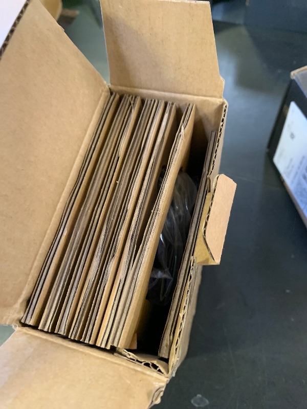 Photo 1 of Dasqua Industrial-Strength Magnetic Base Indicator Holder with Fine Adjustment, Heavy Duty dial gage Holder with Swivel clamp, 176lb/80kg Max Pull