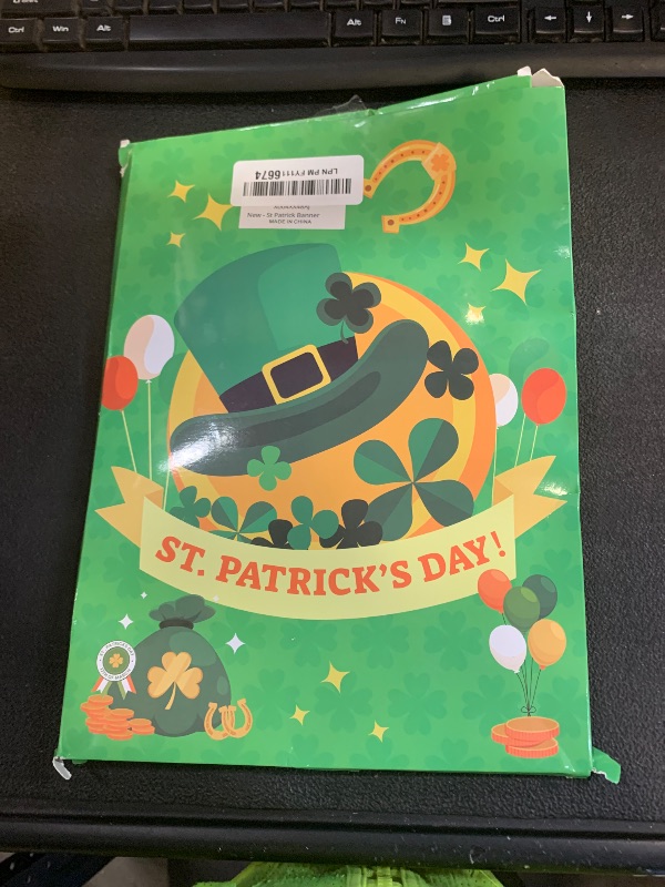 Photo 1 of Pre-Assembled St Patricks Day Decorations Shamrock Lucky Banner Garlands Clover Hanging Swirls Irish Decor for Home Saint Patrick Party Supplies