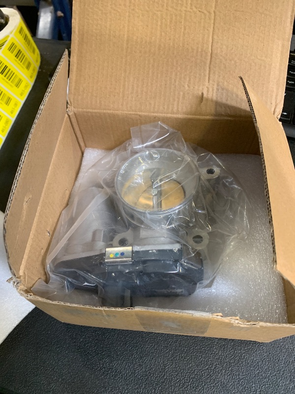 Photo 1 of Dorman 977-793 Electronic Throttle Body Compatible with Select Chevrolet/Pontiac/Saturn Models (OE FIX)
