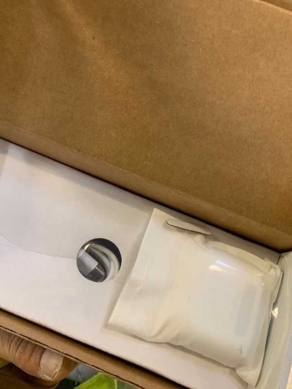 Photo 1 of Apple Airpods 4 (Renewed)