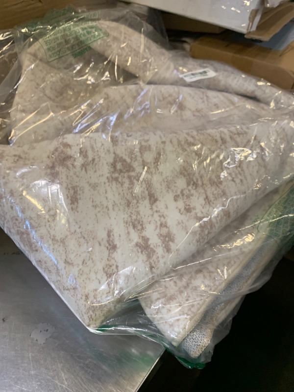 Photo 1 of Soalmost 6x6 Beige Round Rug 6ft Living Room Circle Rug Vintage Round Area Rug Non Slip Indoor Carpet for Dining Room Bedroom