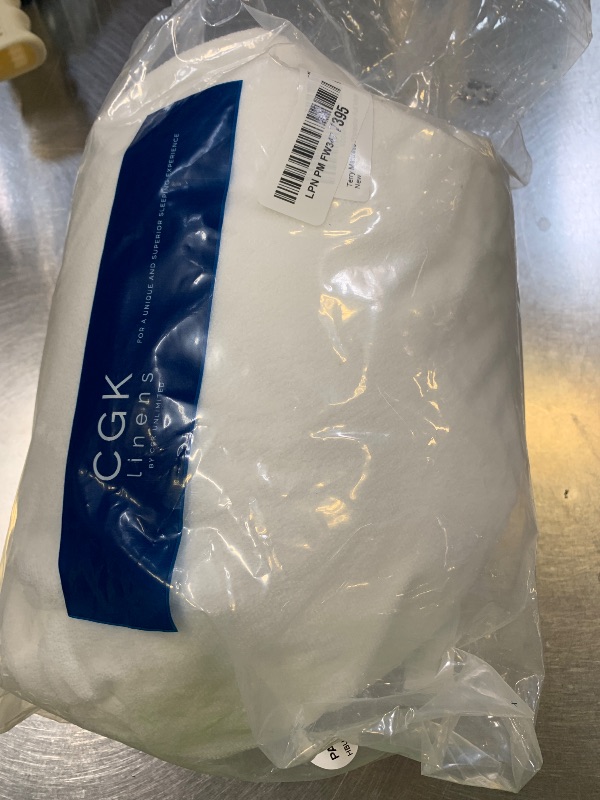 Photo 1 of 100% Waterproof Mattress Protector Or Your Money Back Full Size-Premium Fitted Terry Cover - Noiseless, Soft & Cooling - Secure Fit up to 16” Deep Pockets -Machine Washable & Wrinkle-Free - White