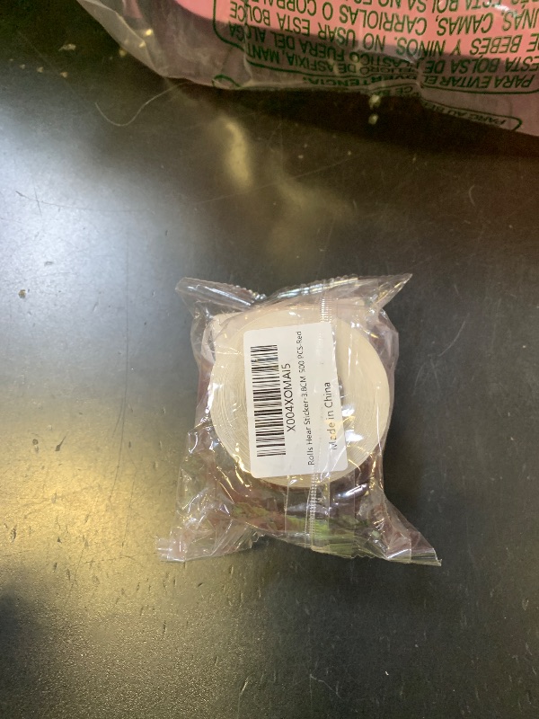 Photo 1 of 1.5 inch Heart Stickers, Valentines Stickers for Kids, 500Pcs Self Adhesive Red Glitter Sticker for Reward Classroom Teacher Envelope Seal Mother Day Birthday Wedding Gift Decorative Label Sticker