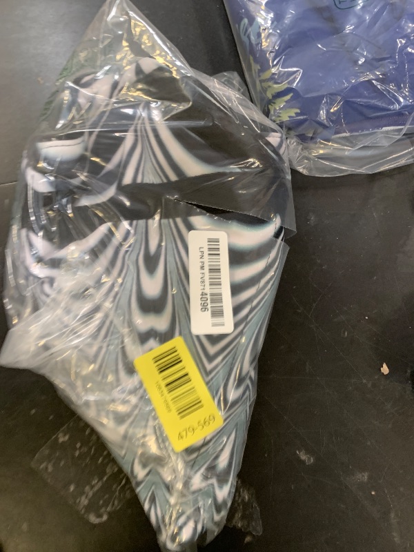 Photo 1 of Mougee Classic Flow Star - 27" Diameter - Durable and Vibrant Patterns (Zebradelic)