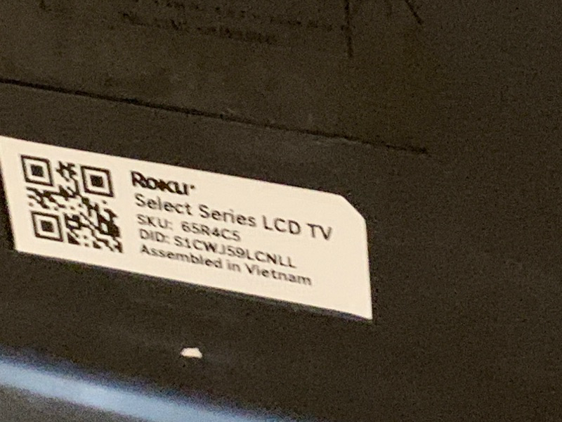 Photo 1 of (sold for parts) (broken screen) Roku Smart TV – 65-Inch Select Series, 4K HDR TV – RokuTV with Enhanced Voice Remote – Flat Screen LED Television with Wi-Fi for Streaming Live Local News, Sports, Family Entertainment
