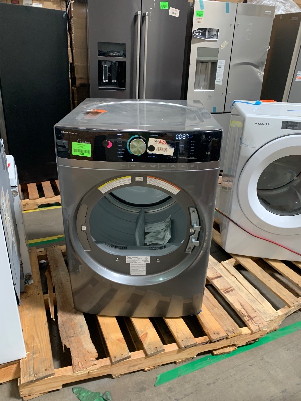 Photo 1 of  SCRATCHED/DENTED******Midea 8-cu ft Stackable Vented Gas Dryer with Steam Cycle ( Graphite Silver )
