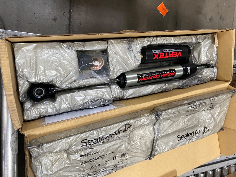 Photo 1 of ************THIS IS ONLY 1, NOT A PAIR OF 2**************
Vertex 2.5 Reservoir Rear Shocks
5-7.5" |TOYOTA(22-26) TUNDRA, TOYOTA(24-26) TACOMA)