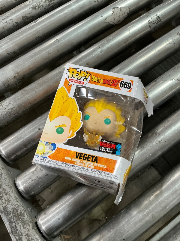 Photo 1 of *BOX DAMAGED** Funko Pop! Animation: Dragonball Z - Final Flash Vegeta, Fall Convention Exclusive