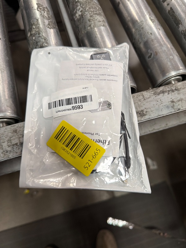 Photo 1 of [Apple MFi Certified] 2 in 1 RJ45 Ethernet LAN Network Adapter with Charging Port, Lightning to E thernet Cable,1.6ft iPhone to RJ45 Ethernet Cord for iPhone iPad iPod Laptop,Supports 100Mbps