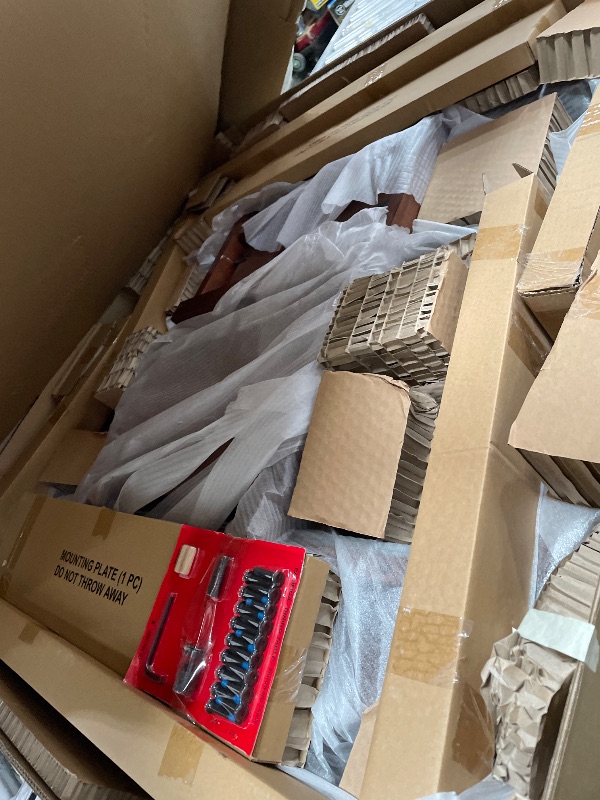 Photo 1 of **PARTIAL SET BOX 1 OF 2 ONLY*** MISSING BOX 2 OF 2**
Member's Mark Pacifica 7-Piece Expandable Dining Set
