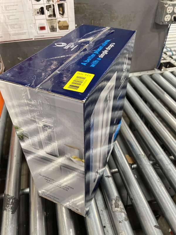 Photo 1 of ** CAN NOT GET TO TURN ON** Brita Hub Compact Instant Powerful Countertop Water Filter System, Reduces 70+ Contaminants, 9 Cup Water Reservoir, Includes 6 Month Carbon Block Filter, White, 87344