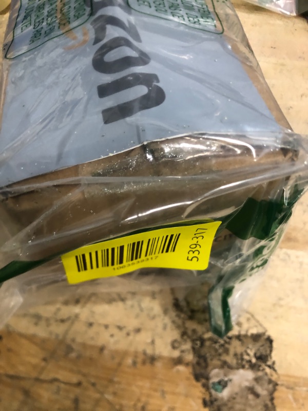 Photo 1 of 30Pcs Mini Christmas Tree Decor, Artificial Christmas Tree 5 Sizes,Mini Sisal Snow Frost Trees with Wooden Base for Christmas Decor Christmas Party Home Table Craft Decorations (A-Green/Silver)