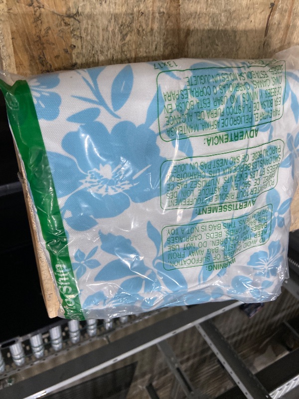 Photo 1 of LEDAOU Large Beach Tote Bag Women Waterproof Sandproof Zipper Beach Tote Bag for Pool Gym Grocery Travel with Wet Pocket