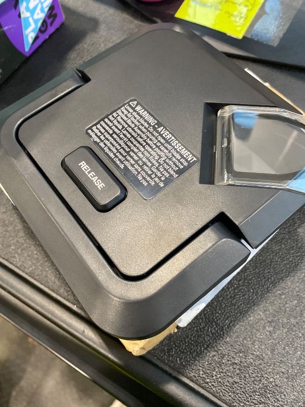 Photo 1 of **UNTESTED**
Replacement Locking Lid for Ninja,72 OZ Blenders Replacement Parts for Pitcher BL610 BL642 BL682 BN701 BN751 BN700 BN801