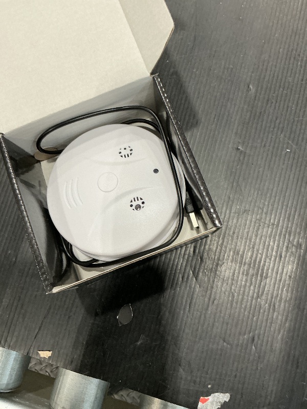 Photo 1 of **UNTESTED**
YYCAMUS Spy WiFi Camera Smoke Detector Hidden Camera Video HD 1080P Wireless Small Nanny Cam Real-Time Camera for Home Security Cameras with Night Vision and Motion Detection, Indoor/Outdoor