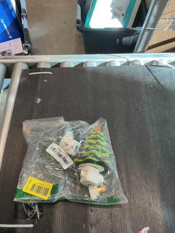 Photo 1 of **UNTESTED**
DORESshop Ceramic Christmas Tree Night Light, 3000K Night Lights Plug into Wall, Cute & Funny Christmas Decor Night Light for Kids, Plug in Nightlight with 360° Rotatable, Holiday Party Decor, 2 Pack