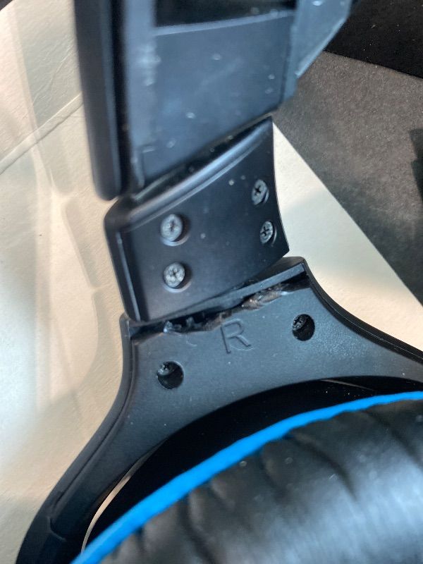 Photo 1 of ***MINOR DAMAGE*** Logitech G432 Wired Gaming Headset, 7.1 Surround Sound, DTS Headphone:X 2.0, Flip-to-Mute Mic, PC (Leatherette) Black/Blue