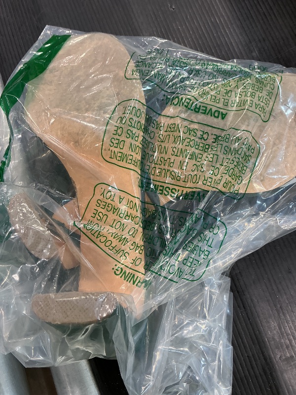 Photo 1 of *Major Damaged - Heavily USED*
Carcuume Women's Square Toe Two Strap Open Toe Block Heels Sandals Slip On Shoes,FAUNA-Green Su-11