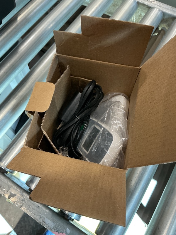 Photo 1 of [New] VTech VG134-11 DECT 6.0 Cordless Home Phone with Bluetooth Connection, Digital Answering Machine, Backlit Display,Full Duplex Speakerphone, Caller ID/Call Waiting,1000 ft Range (Black)