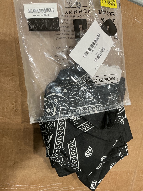 Photo 1 of ***MISSING 3**ONLY 7****
NACHLYNN 10pcs Paisley Bandanas Assorted Bandanas Cowboy Polyester Headbands Square Scarf Headwear (10, Black)